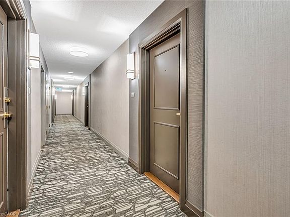 4th image of 1140 Parkwest Pl #208