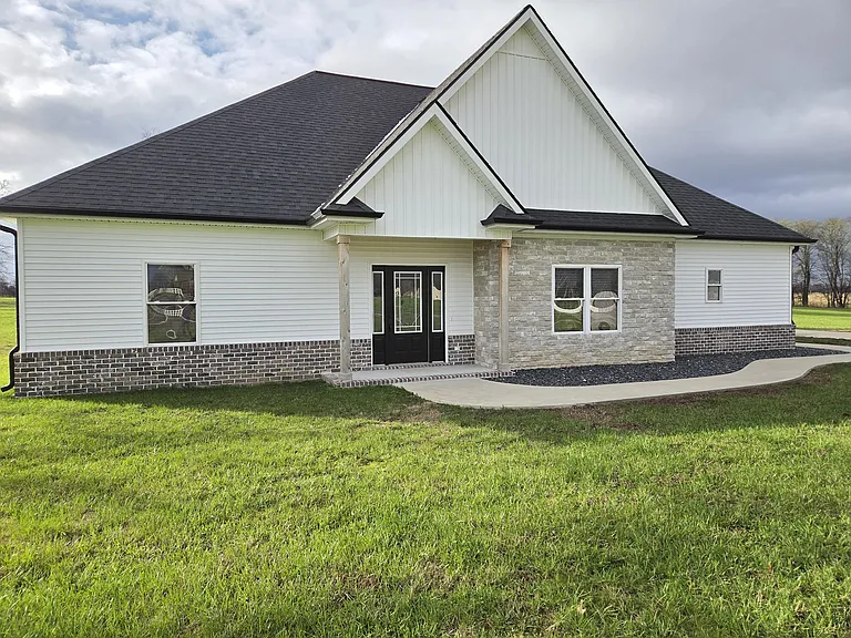 11330 State Route 286 — Photo 1