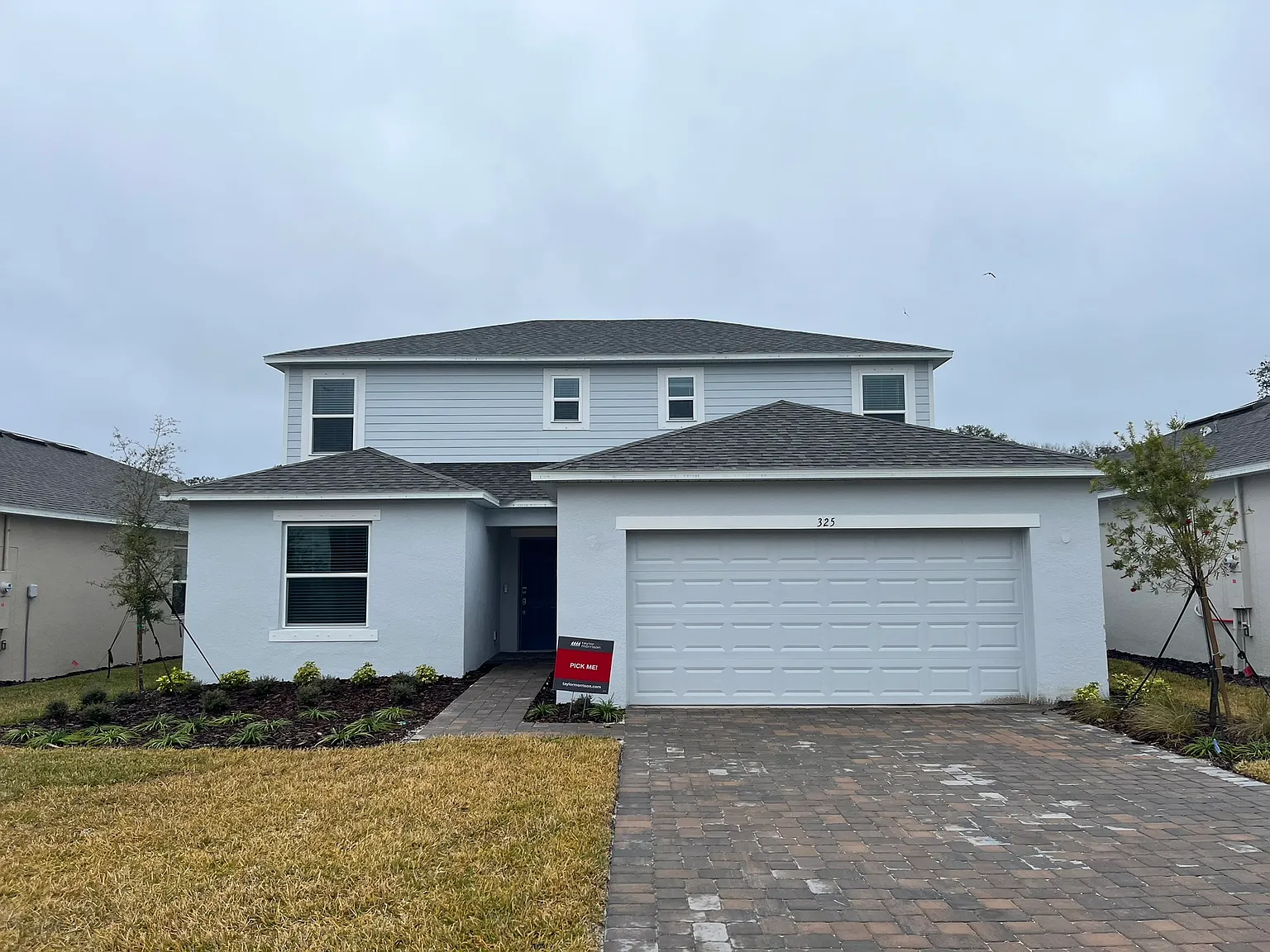 5 bed, 2273 sqft, $2,700 — Photo 1