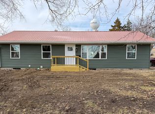 200 W Birch St, Keytesville, MO 65261