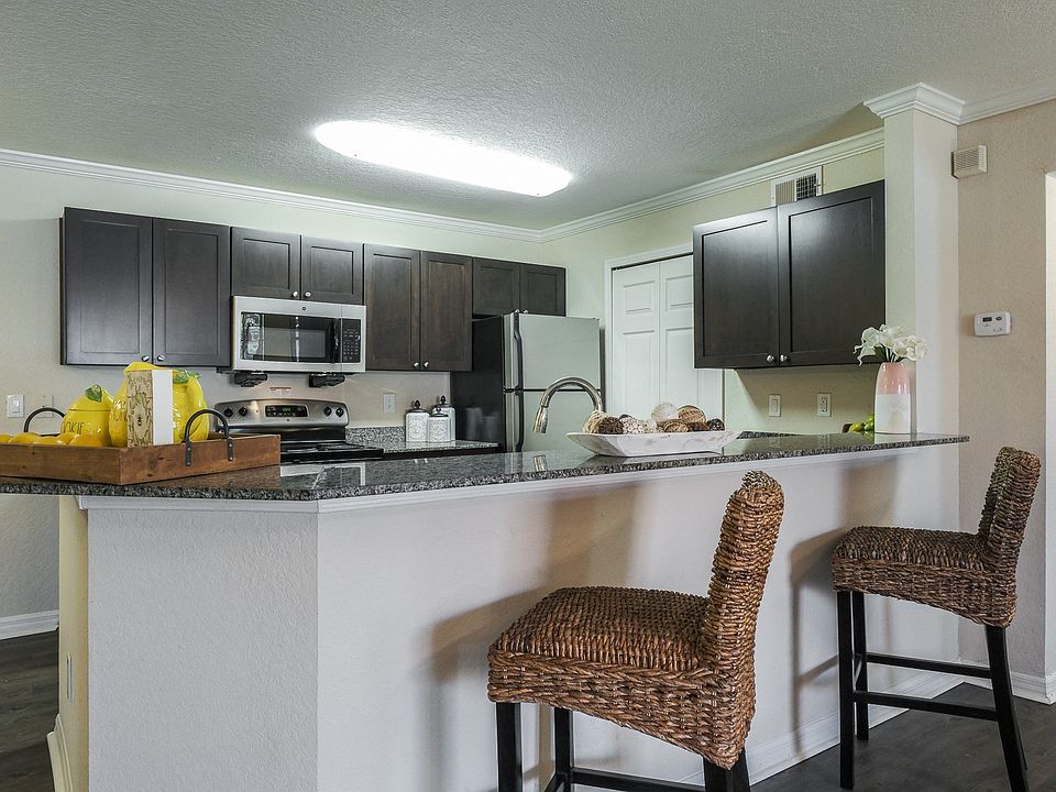 The Landings at Boot Ranch | Palm Harbor FL | Model Kitchen