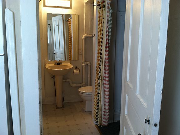 5th image of 4908 California St APT 3