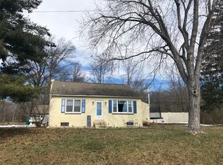 215 Dickert Rd, Quakertown, PA 18951