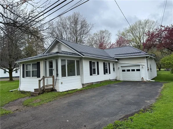 3325 Riverside Dr, Wellsville, NY 14895