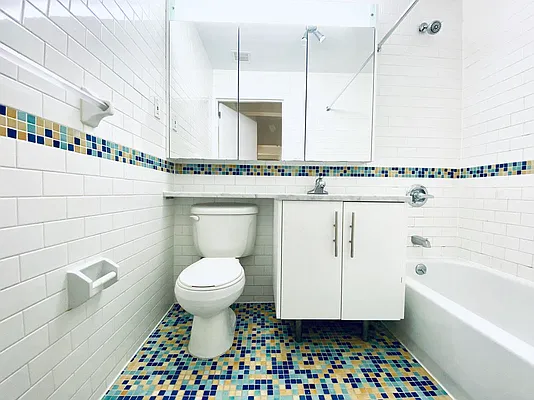 Rented by Brick&Mortar | media 18