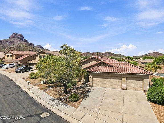 3rd image of 8005 N Iron Ridge Dr