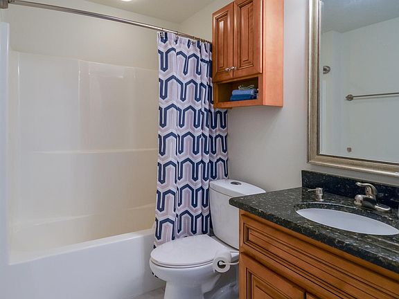 4th image of 130 Lincoln St #1