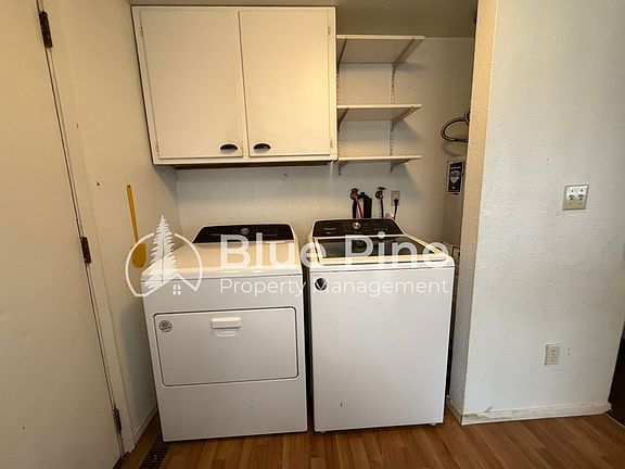 5th image of 2895 Meadow Ln