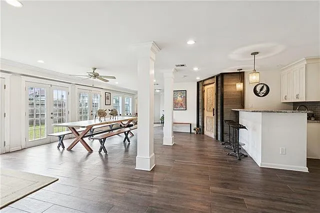 2600 Peniston St #LOWER — Photo 8