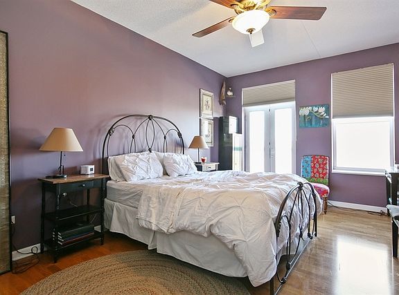 5th image of 400 Village Cir Unit 110