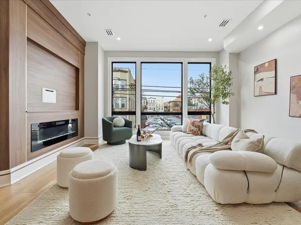 134 Hancock Avenue image 2 of 19