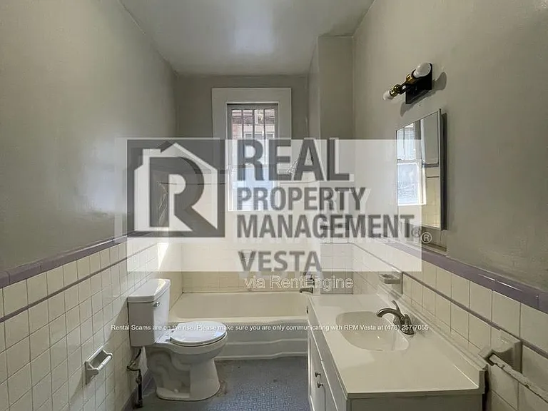 2694 Cherokee Ave #A — Photo 10