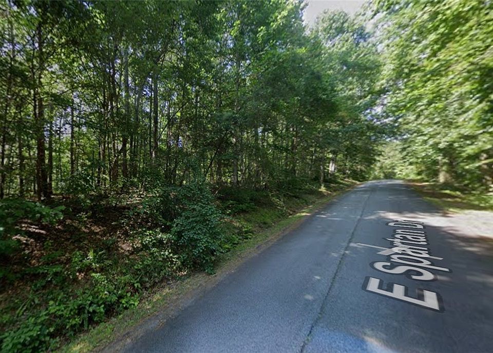 1st image of 120 Spartan Dr