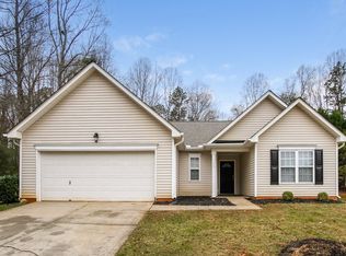 135 English Hills Dr, Mooresville, NC 28115