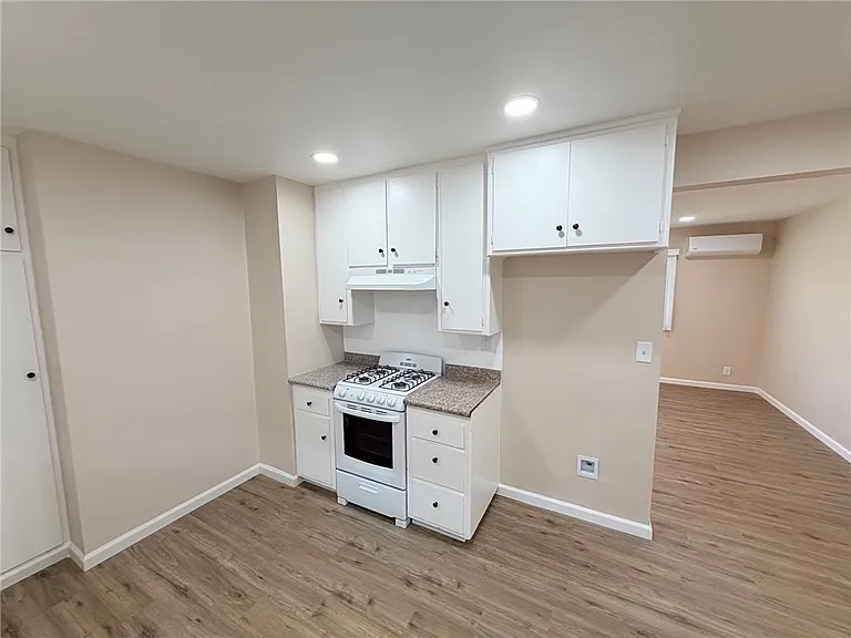 355 S Aspan Ave #1 — Photo 14
