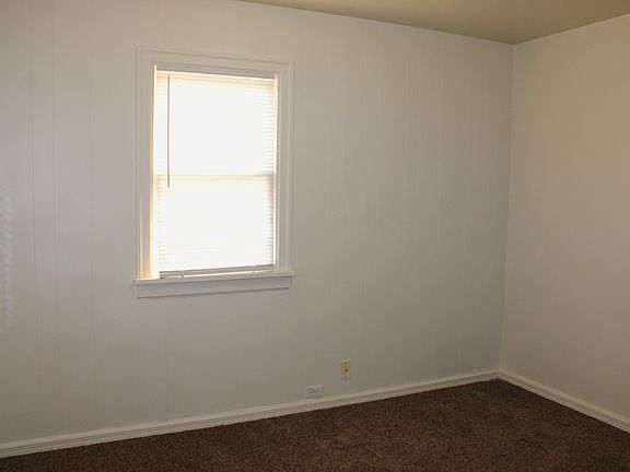 5th image of 1080 N Alvin Ct