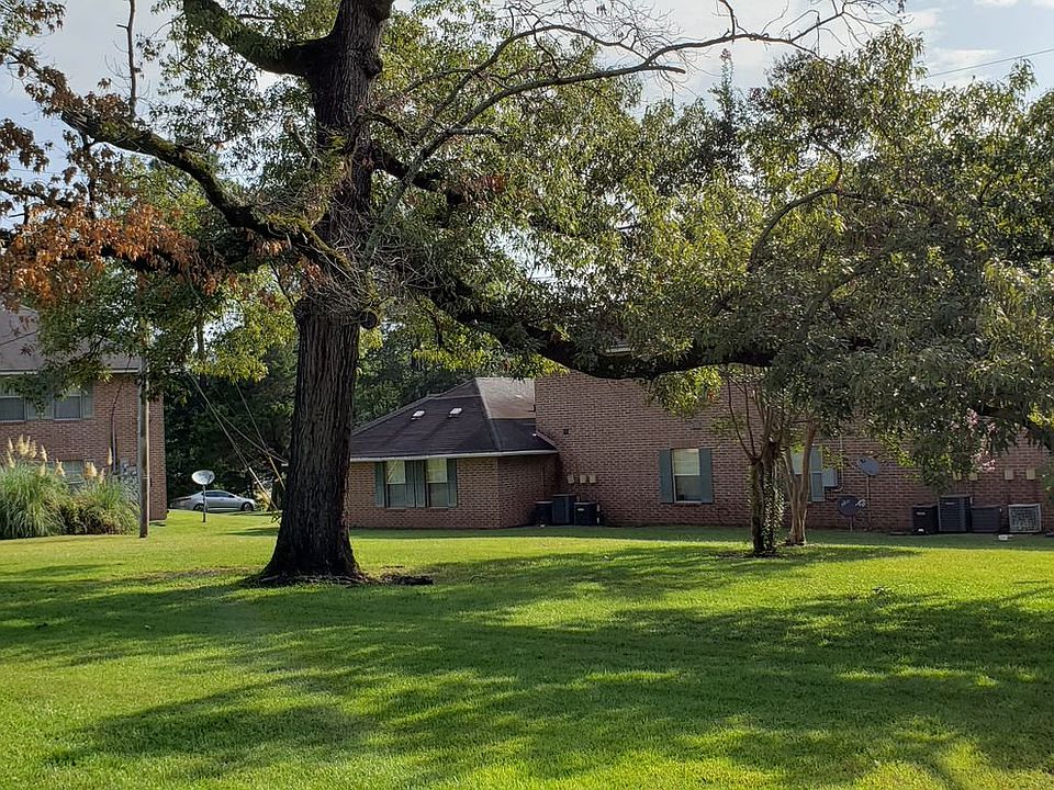 2nd image of 1130 Wallace Dean Rd #1
