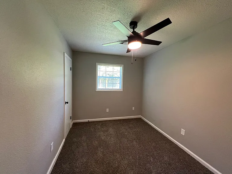 5275 Bradcliff St — Photo 11