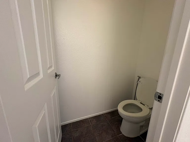 28048 Memory Ln — Photo 14