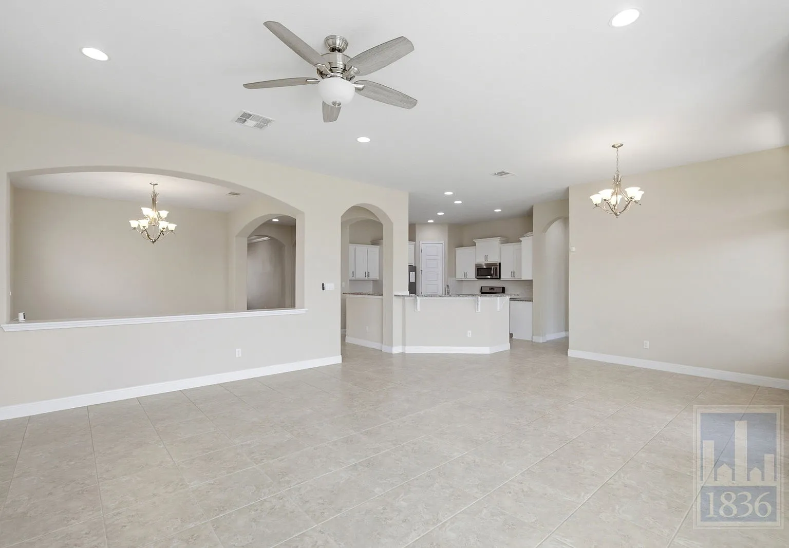 4 bed, 3.0 bath, 2563 sqft, $2,650 — Photo 3