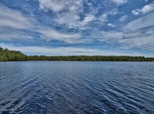 112 Vesper Point Dr, Pocono Pines, PA