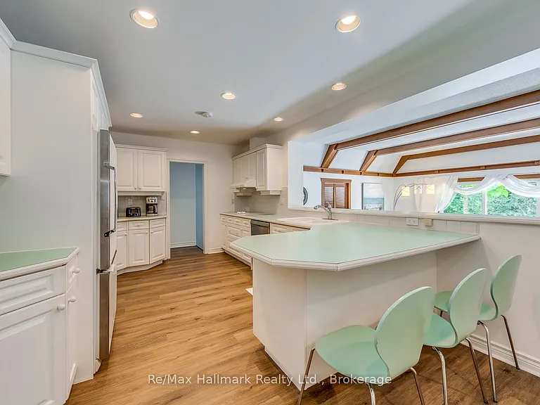 157 Trelawn Ave — Photo 18