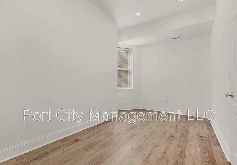 1614 McCulloh St #1 — Photo 10