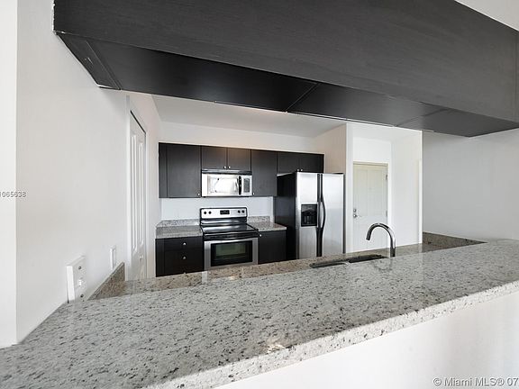 4th image of 2650 SW 37th Ave #Penthouse 906
