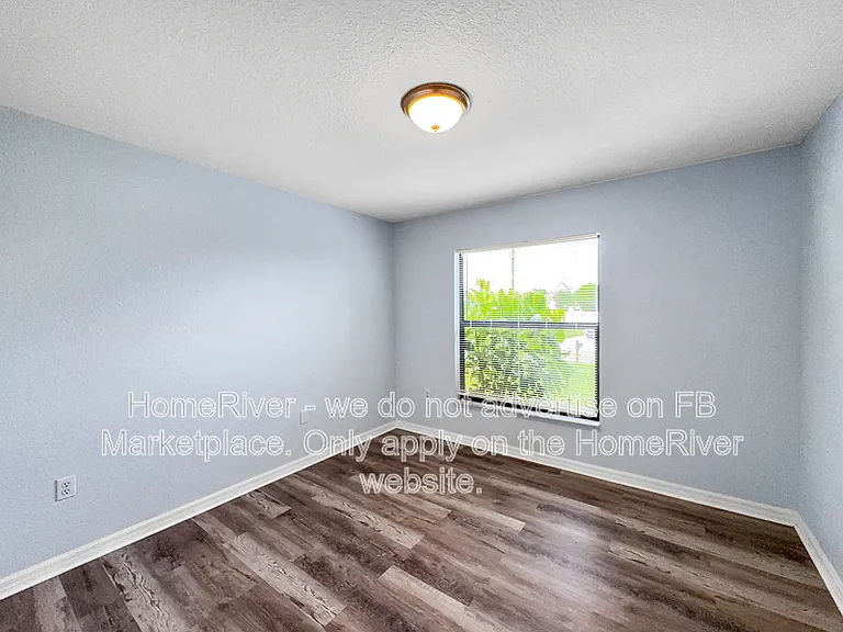 544 Flamingo Dr — Photo 11