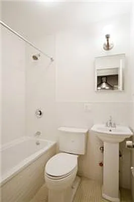 Rented by Living New York | media 14