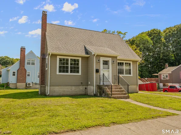 4 Cottage Street, Groton, CT 06340