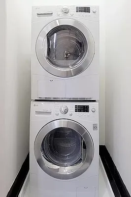 Rented by RELO REDAC INC. | media 14