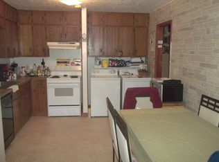 409 S Ridgeview Dr, Salem, IN 47167