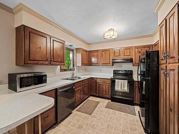 5th image of 3018 Council Oak Dr