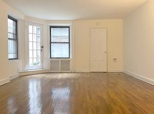 126 E 39th St #C, New York, NY 10016