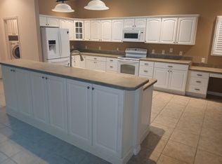 12125 NE 51st Cir, Oxford, FL 34484