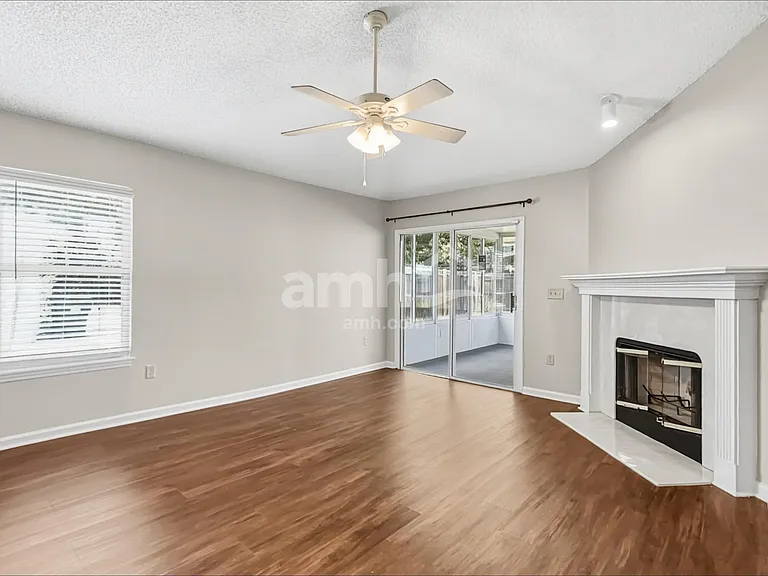 2708 Secret Harbor Dr — Photo 8