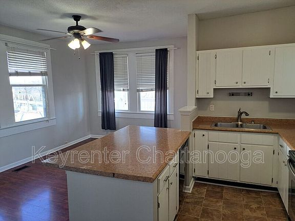 4th image of 1239 Mercer St