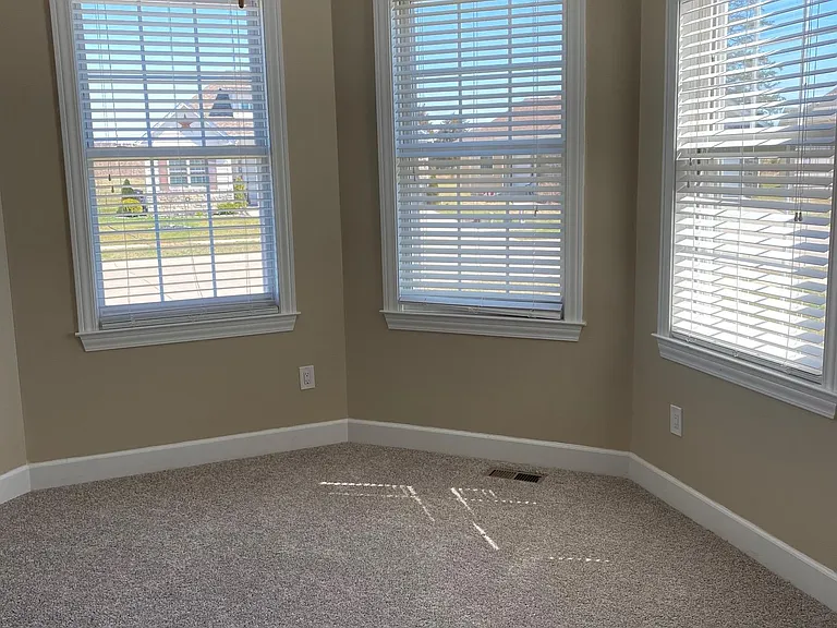 63 Cobblestone Ln — Photo 8