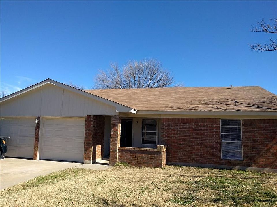 1st image of 3633 Auburn Dr