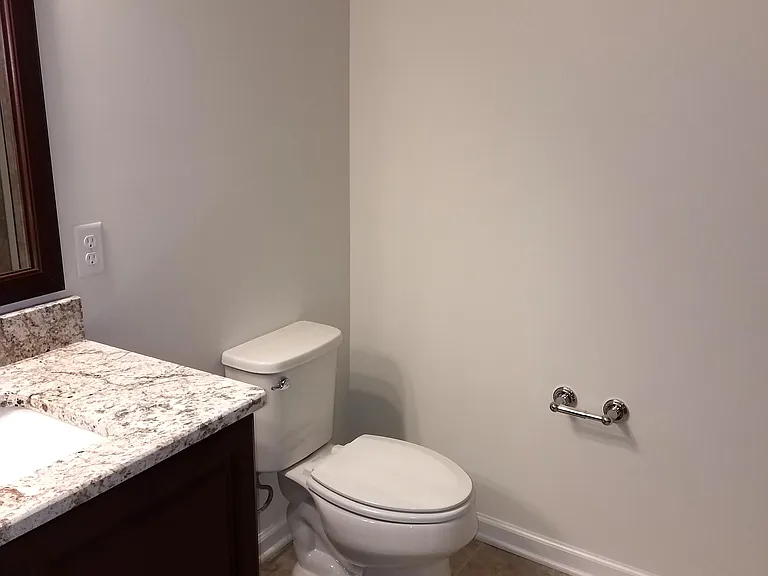 824 Center Meadow Ln — Photo 16