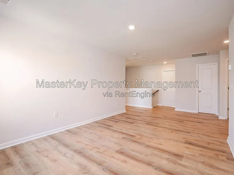 633 Birchhead Dr — Photo 27