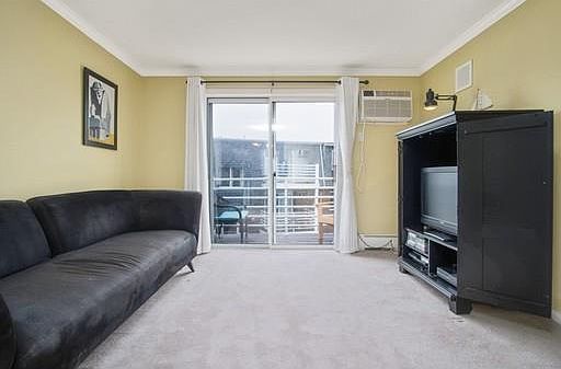 4th image of 145 Essex Ave APT 417