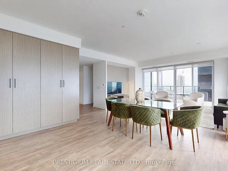 20 Edward St #Penthouse 02 — Photo 11