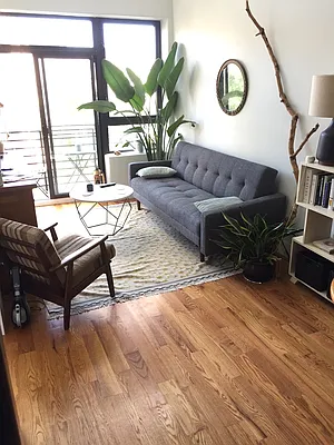 Rented by Owner | media 50