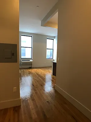 Rented by City Vista Inc | media 26