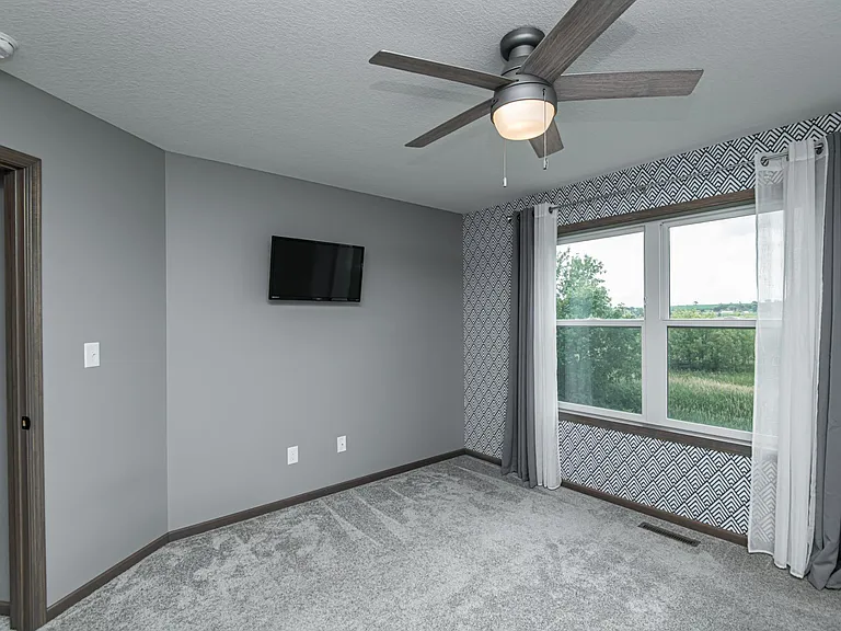 2162 Sparrow Pl SE — Photo 18