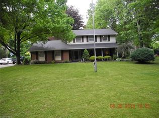 4104 Meadowview Dr NW, Canton, OH 44718