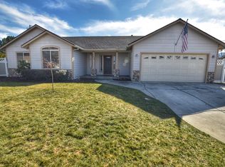 262 Oak Crest Way, Medford, OR