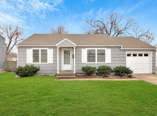 13701 W 95th St, Lenexa, KS 66215